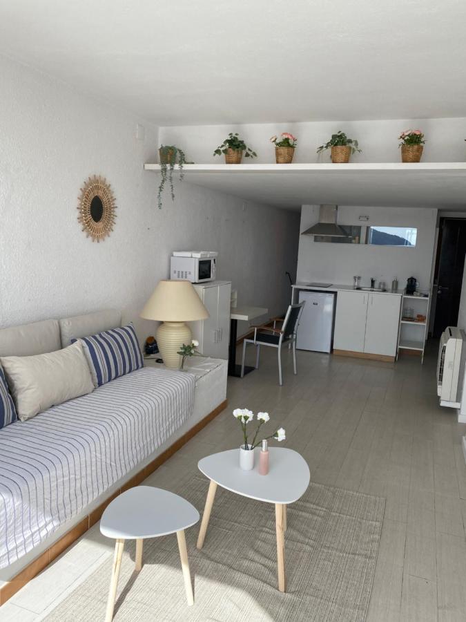 Studio Cala Bona กาดาเกส ภายนอก รูปภาพ