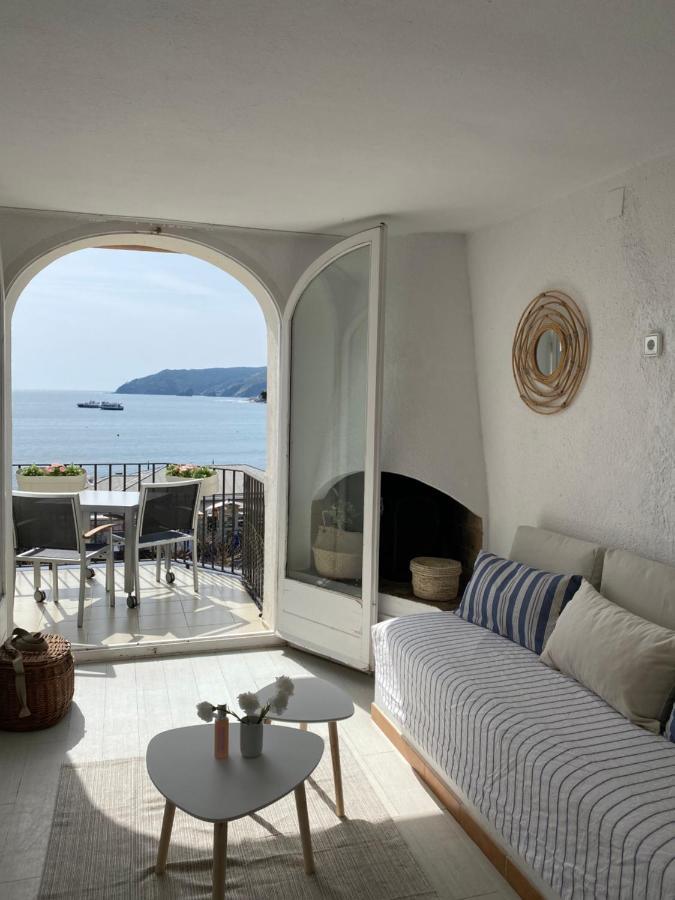 Studio Cala Bona กาดาเกส ภายนอก รูปภาพ
