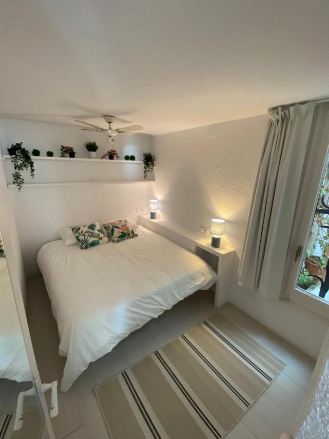 Studio Cala Bona กาดาเกส ภายนอก รูปภาพ