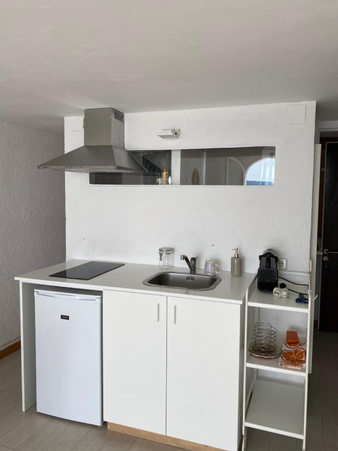 Studio Cala Bona กาดาเกส ภายนอก รูปภาพ