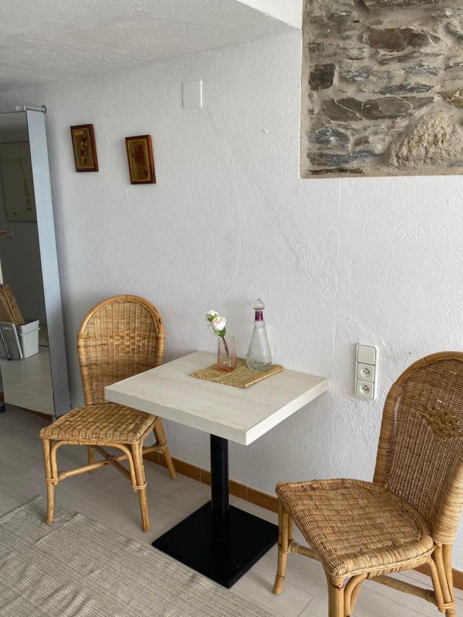 Studio Cala Bona กาดาเกส ภายนอก รูปภาพ